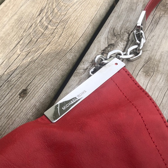 Michael Kors Crossbody - Picture 5 of 14